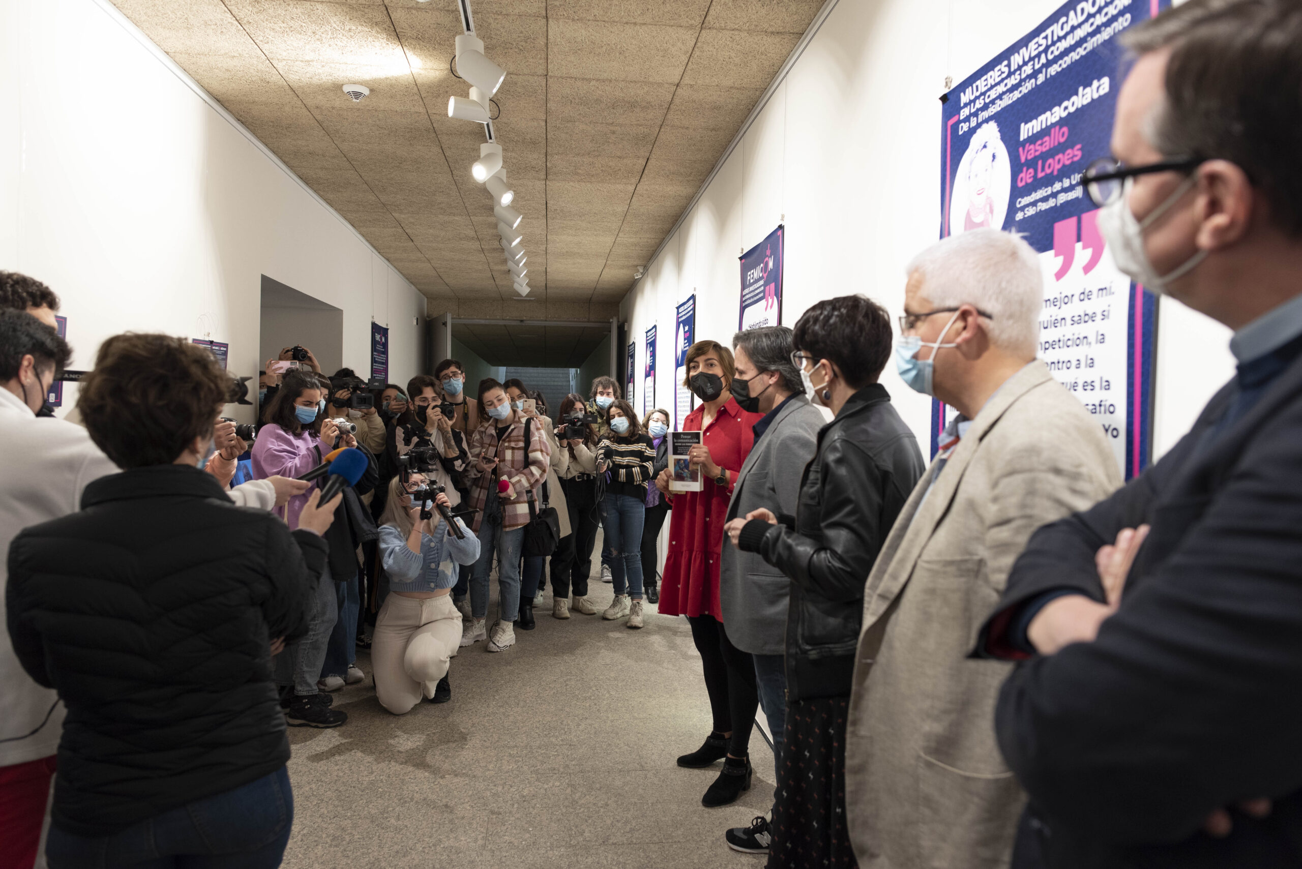Inauguración de la exposición "Mujeres investigadoras en las Ciencias de la Comunicación"