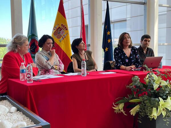 Exposición FEMICOM inauguración URJC